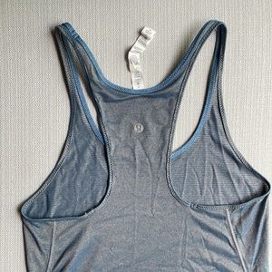 Lululemon iridescent racerback tank top size 4
